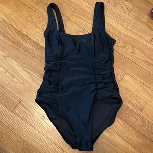 Old Navy Bathing Suit (Black, Size Medium)